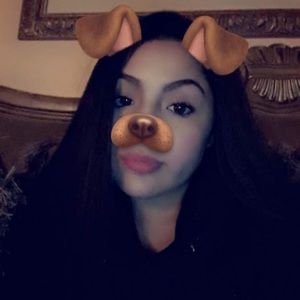 Meet your Posher, Alondra